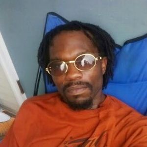 Meet your Posher, Lee